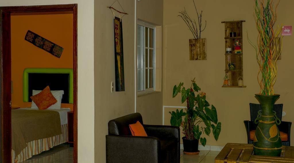 Hotel Casa Las Lomas テグシガルパ エクステリア 写真